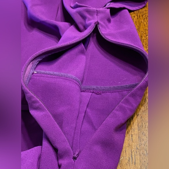 Broadway & Broome button back sheath dress.  Size 2. - Picture 9 of 12